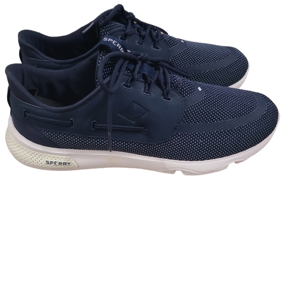 Sperry Women's 7 Seas Carbon Lace-Up Boat Shoes - Water Repellent Knit, Razor-Cut Traction - View #9